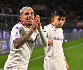 英超狼队疯狂反击夺1分，意甲佛罗伦萨4-1横扫保级对手