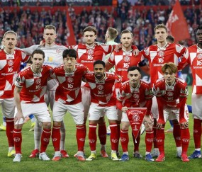 随着比分定格2-0，德甲第13淘汰捷甲劲旅，晋级欧协联八强