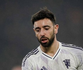 争四格局波澜再起：曼联优势有限，切尔西紧咬不放，利物浦步履维艰