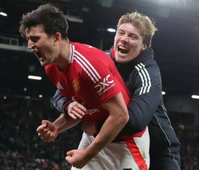 曼联夏窗中场重建锁定4大目标！2中场+1后卫，皇马核心成最难拼图！