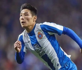 250万欧！重庆铜梁龙租借“欧冠第一快马”，状态不佳引投资质疑