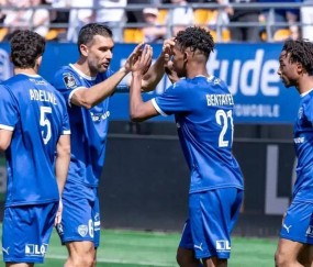 杀疯了！欧洲二级联赛拼杀激烈：14队抢意甲门票，沙尔克一只脚踏回德甲